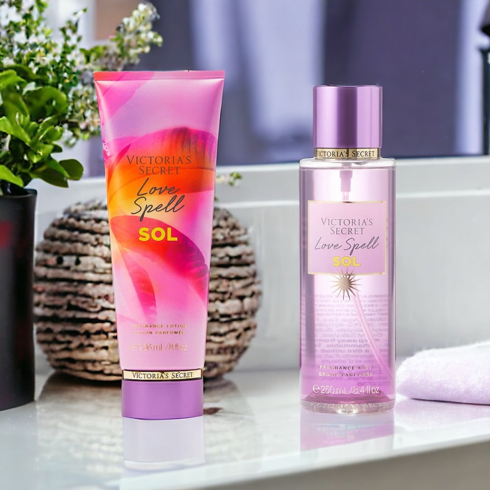 Victoria’s Secret Love Spell Sol Lotion Gift Set Nwt